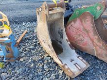 Image of Digging Bucket 450 mm Wide | 65 mm  Pins | 255 mm Ears | 365 mm Centres