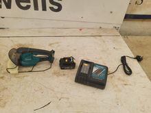 Image of Makita Cordless Hand Shears