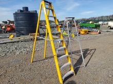 Image of 2x Step Ladder