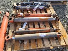 Image of 2x Hydraulic Ram