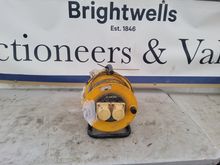 Image of Defender 25m 110V Extension Reel