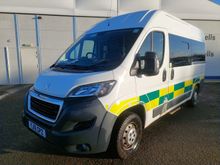 Image of PEUGEOT BOXER 335 L2H2 HDI Ambulance