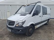 Image of MERCEDES-BENZ SPRINTER 516 CDI Van With Side Windows