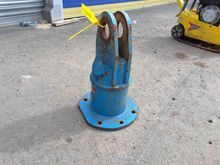 Image of Mod70 End Unit 0.5M C/W 3Xm20X65 Bolt&Nut 6Xflat Washer