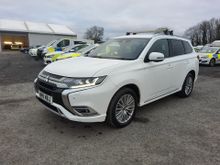 Image of MITSUBISHI OUTLANDER 4HS PHEV CVT Estate