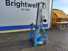 Image of Genie SLA-10 Material Lift