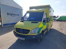 Image of MERCEDES-BENZ SPRINTER 519 CDI Ambulance