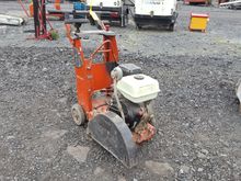 Image of Husqvarna FS400LV Floor Saw