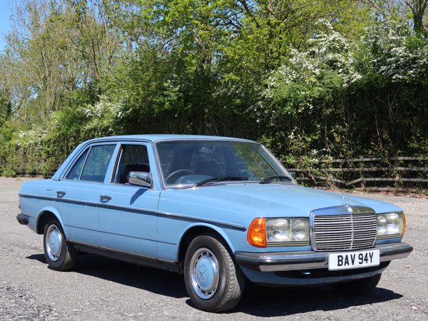 1982 Mercedes-Benz 230E Saloon...