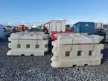 Image of Qty of Barriers