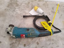 Image of Makita Ga5021/1 125Mm Angle Grinder 110V 1.69Kg