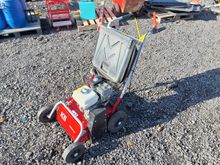 Image of Kiva Titan 40 Petrol Lawn Scarifier