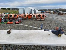 Image of Husqvarna Mondo Petrol Strimmer