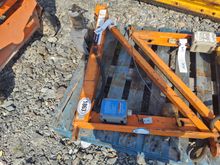 Image of Penney Lift Hydraulic Crane