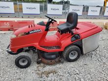 Image of Honda HF2417 Ride On Mower