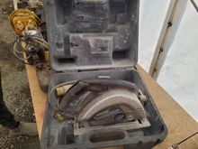 Image of 2x Gas Pumps