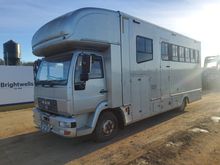 Image of MAN L 2000 Box Van
