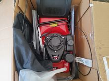 Image of MTD 18" Push Mower