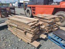 Image of 2x Pallets of Various Length Scaffolding Boards