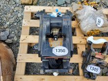Image of CAT Hydraulic Hitch