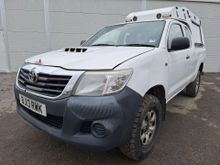 Image of TOYOTA HILUX HL2 D-4D 4X4 ECB Light 4X4 Utility