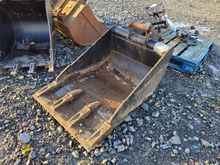 Image of 28inch Bucket