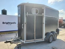 Image of Ifor Williams 2SB HB511 Twin Axle Horsebox