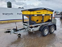 Image of Snowex Trailed Twin Axle Gritter