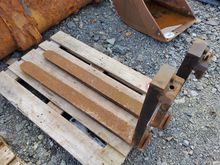 Image of Pair Of Forks For Manitou Telehandler