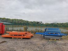 Image of 6x Pallets of Assorted Racking