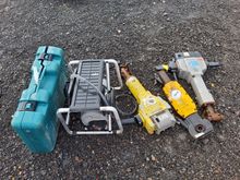 Image of Makita Breaker, Bosch Breaker, Makita Hammer