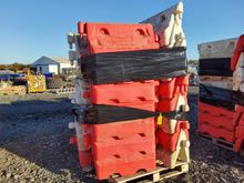 Image of Approx 43x Water Barriers