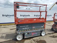 Image of SkyJack SJ III - 3226 Scissor Lift