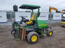 Image of John Deere 8700 Precision Cut Ride On Mower