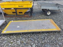 Image of 3m x 1m Stainless Steel Platform With Aluminium Checker Plate