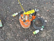 Image of Proril Smart Lite 400R/ Savvy 150R 2x Submersible Pumps