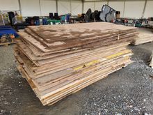 Image of 50 Sheets of Offcut Plywood