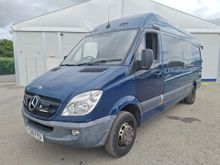Image of MERCEDES-BENZ SPRINTER 516 CDI Minibus