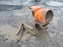 Image of Altrad Belle M71B Electric Cement Mixer