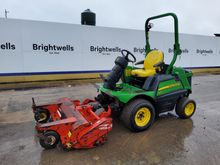Image of John Deere 1570 TerrianCut Ride On Mower