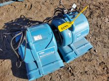 Image of 2x Air Movers - Carpet Driers