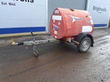 Image of 1000L Fuel Bowser