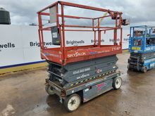 Image of SkyJack SJ III - 4632 Scissor Lift