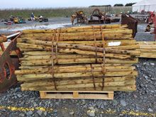 Image of 150x Round Stakes