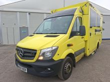 Image of MERCEDES-BENZ SPRINTER 519 CDI Ambulance