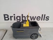 Image of Karcher Puzzi 100 Carpet Cleaner Light Duty