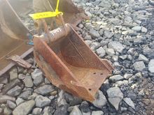 Image of Bucket - 240mm Wide | 25mm Pins | 100mm Ears | 90mm Centres