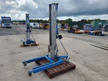 Image of Genie SLA-10 Material Lift