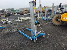 Image of Genie SLA-15 Lift