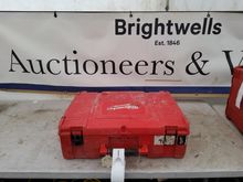 Image of Milwaukee 110V SDS Max Combi Kango Hammer Drill